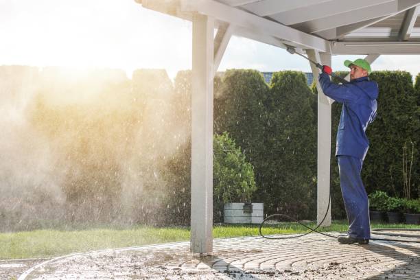 Best Pool Deck Cleaning  in Leola, PA